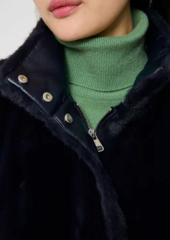 Blouson Bertille bleu nuit en fausse fourrure
