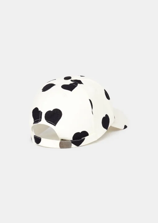Casquette Carole écru à motif coeur noir