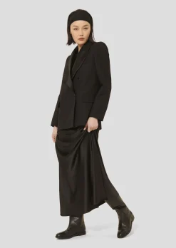 Jupe Jesta noire en satin fluide