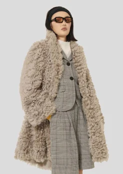 Manteau Macumba écru en peau lainée