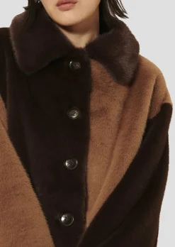 Manteau Magritte marron en fausse fourrure