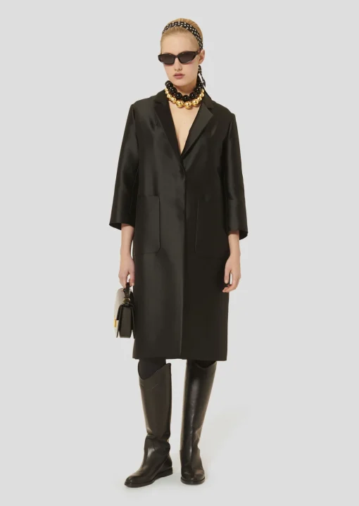 Manteau Martin noir en satin duchesse