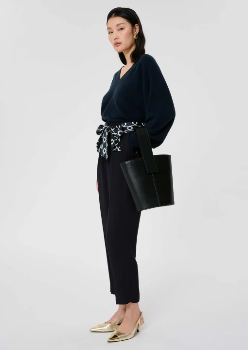 Pantalon Paga bleu nuit en crêpe
