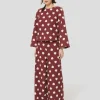 Pantalon Positivo bordeaux imprimé coeurs blancs