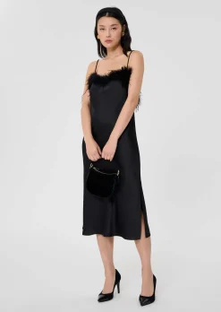 Robe Reaney noire en satin fluide