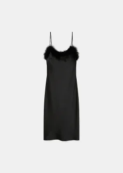 Robe Reaney noire en satin fluide