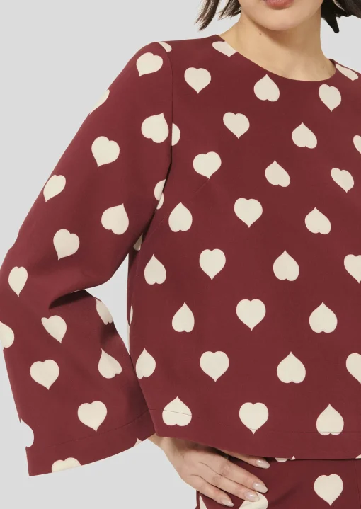 Top Thaissa bordeaux imprimé coeurs blancs